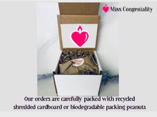 Load image into Gallery viewer, Merry Drunk I’m Christmas | Christmas Gift For Co Worker| Holiday Candle For Neighbor | White Elephant | Gift Exchange | Wine Lover Holiday
